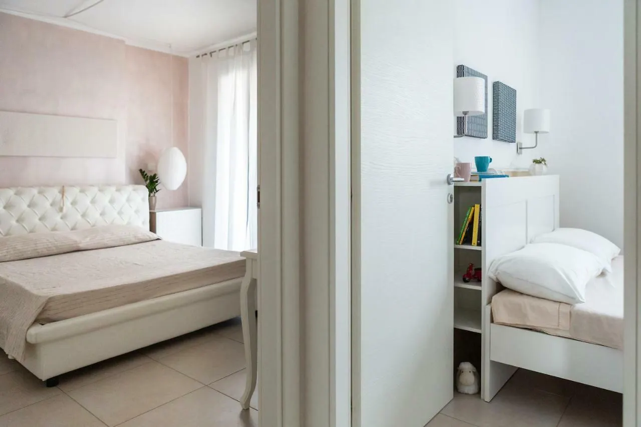 Delizioso Appartamento In Villino Indipendente Selargius Apartment